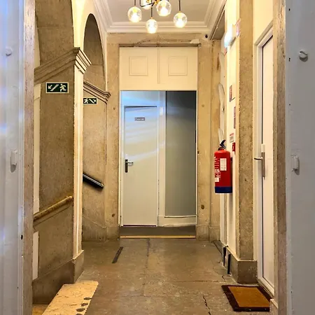 昆塔柯丽娜希度旅馆 Lisboa