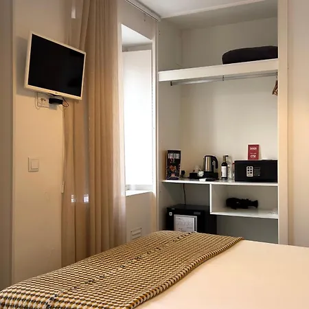 昆塔柯丽娜希度旅馆 4*