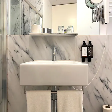 昆塔柯丽娜希度旅馆 4* Lisboa
